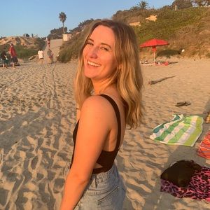 Meet your Posher, Nicole